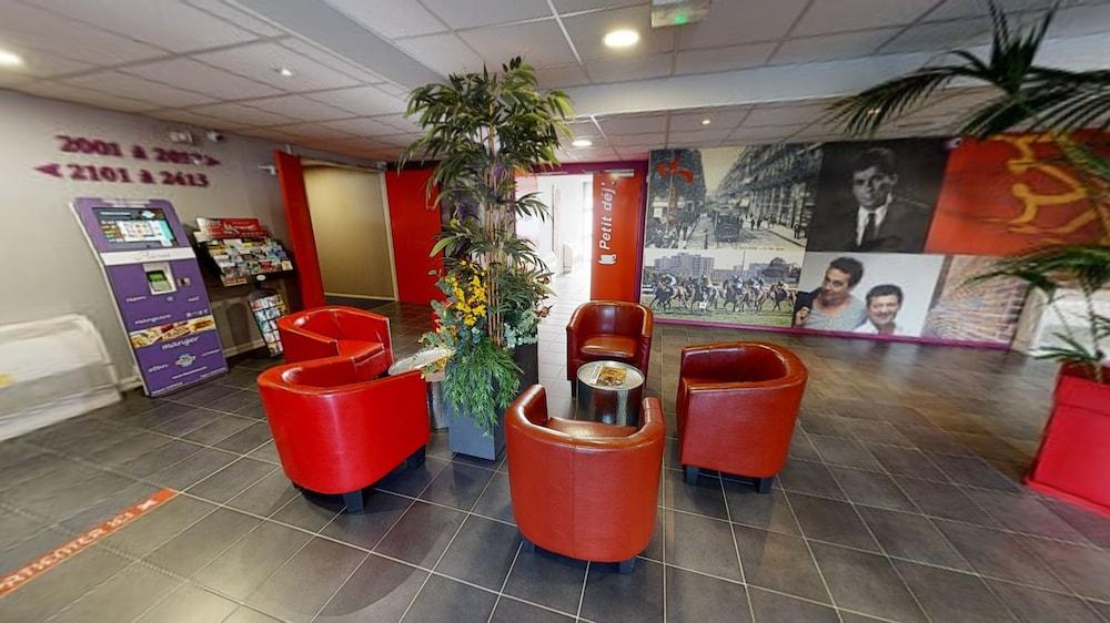 Aparthotel Alezan & 3*